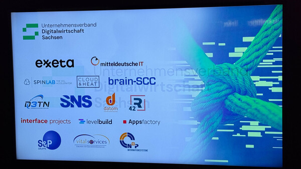 Die Gr&uuml;ndungsmitglieder des Unternehmensverbandes Digitalwirtschaft Sachsen