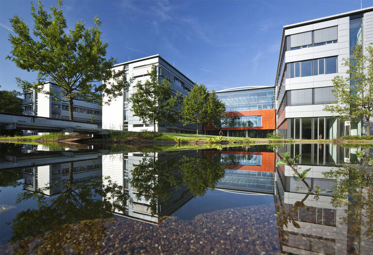 NUPIS Hauptgebäude Goldbeck NUPIS Hauptgebäude Goldbeck