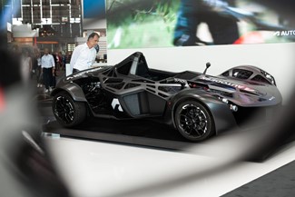 Exponat BAC Mono mit den leichtesten Rädern der Welt, konstruiert mit generativer Design-Software